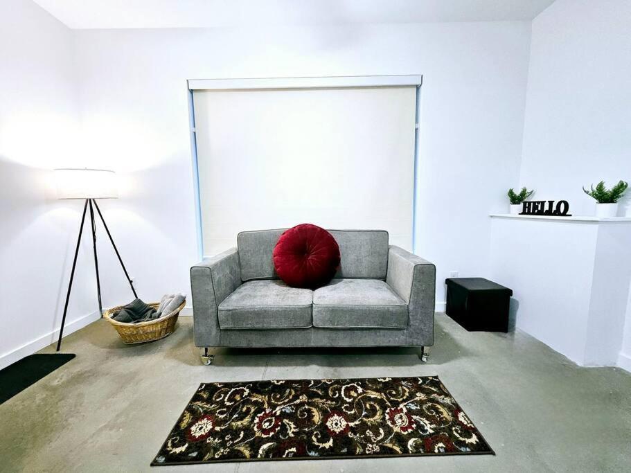 Tremont Smart 9 - A Kcm Property كليفلاند المظهر الخارجي الصورة